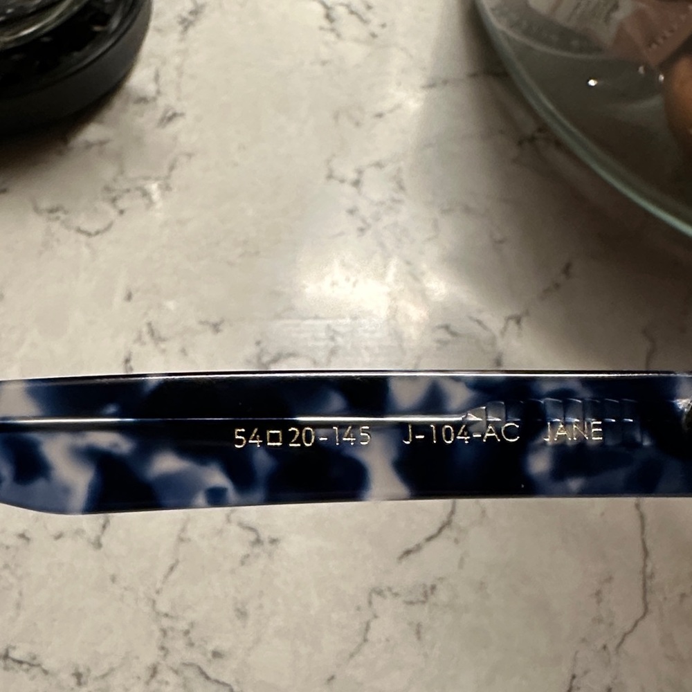 Elisa Johnson Blue Tortoise Shell Sunglasses - image 4